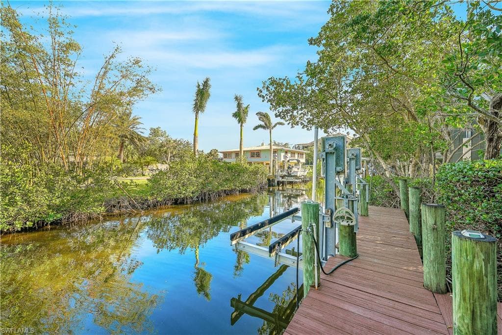 27560 River Reach Dr, Bonita Springs, FL 34134-6
