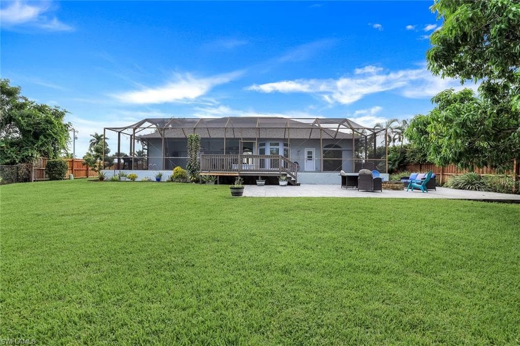 392 Yellowbird St, Marco Island, FL 34145-21