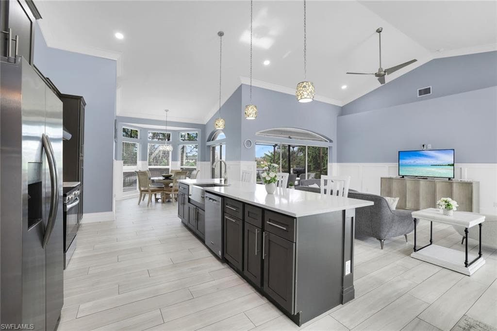 392 Yellowbird St, Marco Island, FL 34145-5