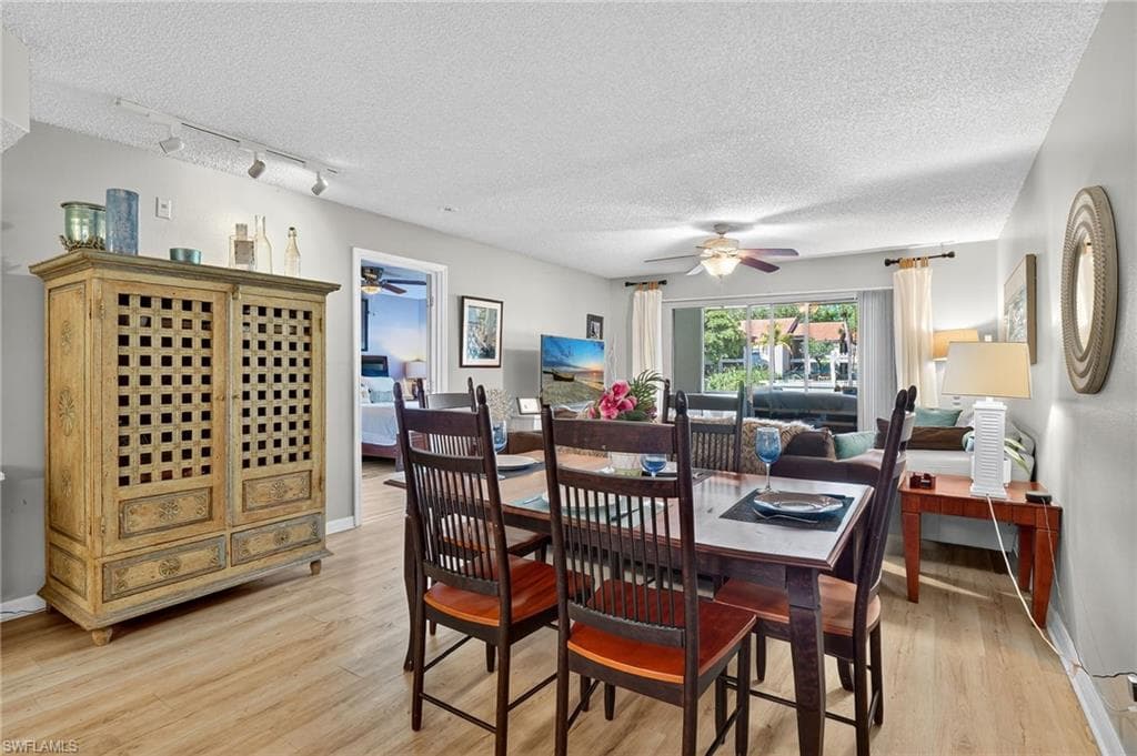 2142 Arbour Walk Cir 2616, Naples, FL 34109-17