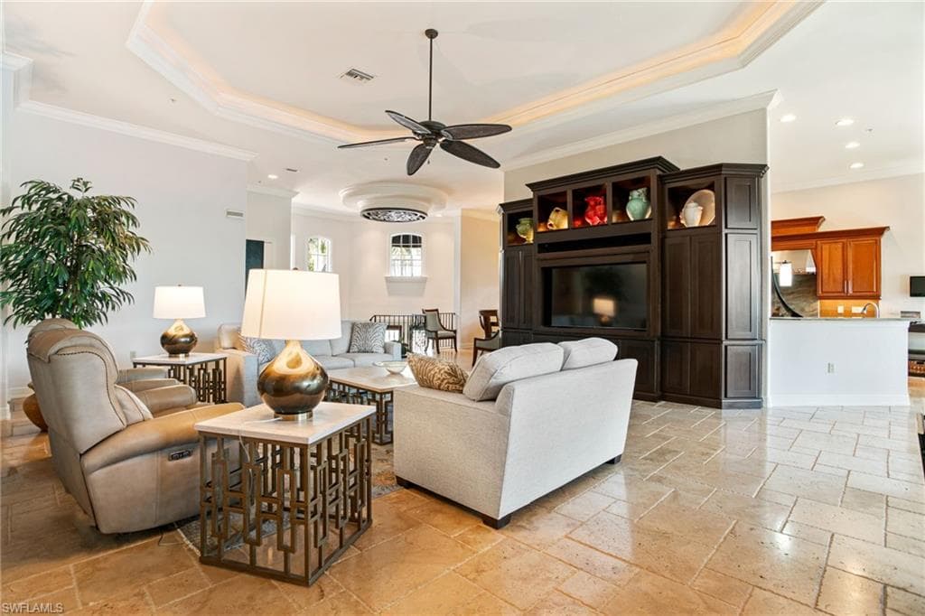 15547 Monterosso Ln 201, Naples, FL 34110-8
