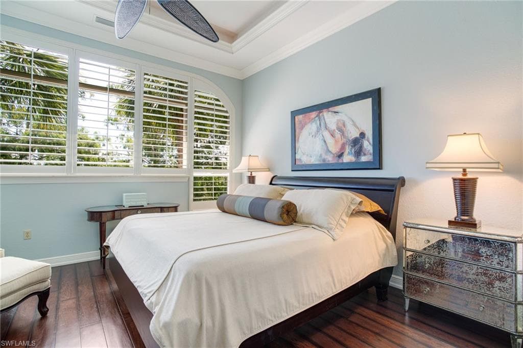 15547 Monterosso Ln 201, Naples, FL 34110-15