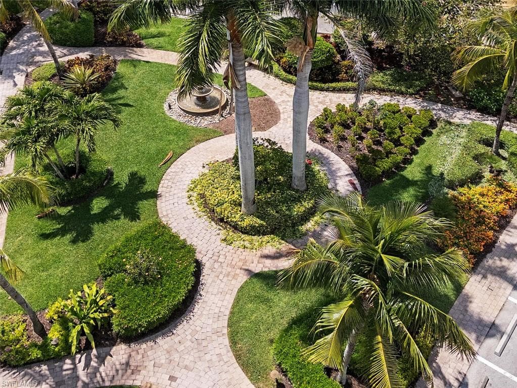 15547 Monterosso Ln 201, Naples, FL 34110-29