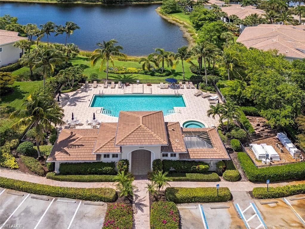 15547 Monterosso Ln 201, Naples, FL 34110-30