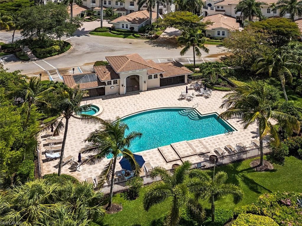 15547 Monterosso Ln 201, Naples, FL 34110-31