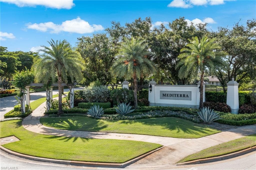 15547 Monterosso Ln 201, Naples, FL 34110-32