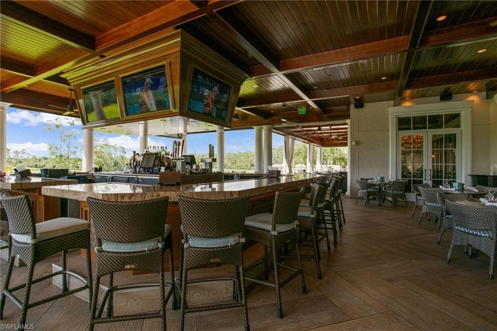 15547 Monterosso Ln 201, Naples, FL 34110-40