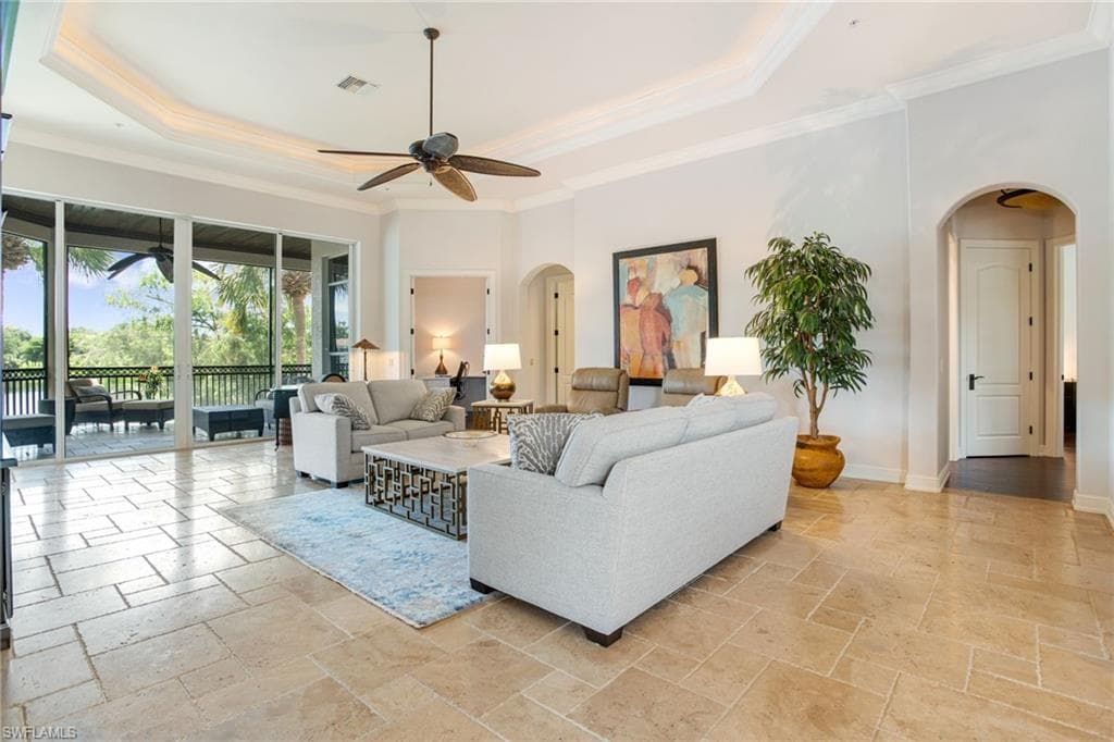 15547 Monterosso Ln 201, Naples, FL 34110-6