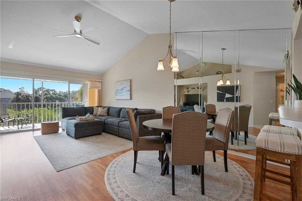 379 Gabriel Cir 2304, Naples, FL 34104-3