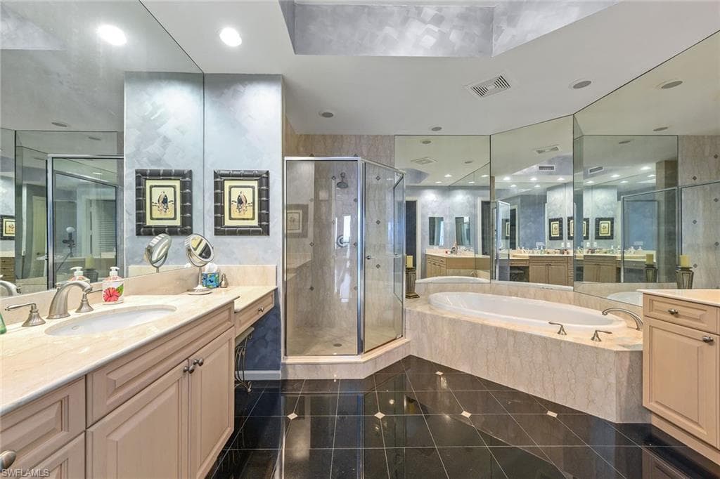 8787 Bay Colony Dr 1805, Naples, FL 34108-13