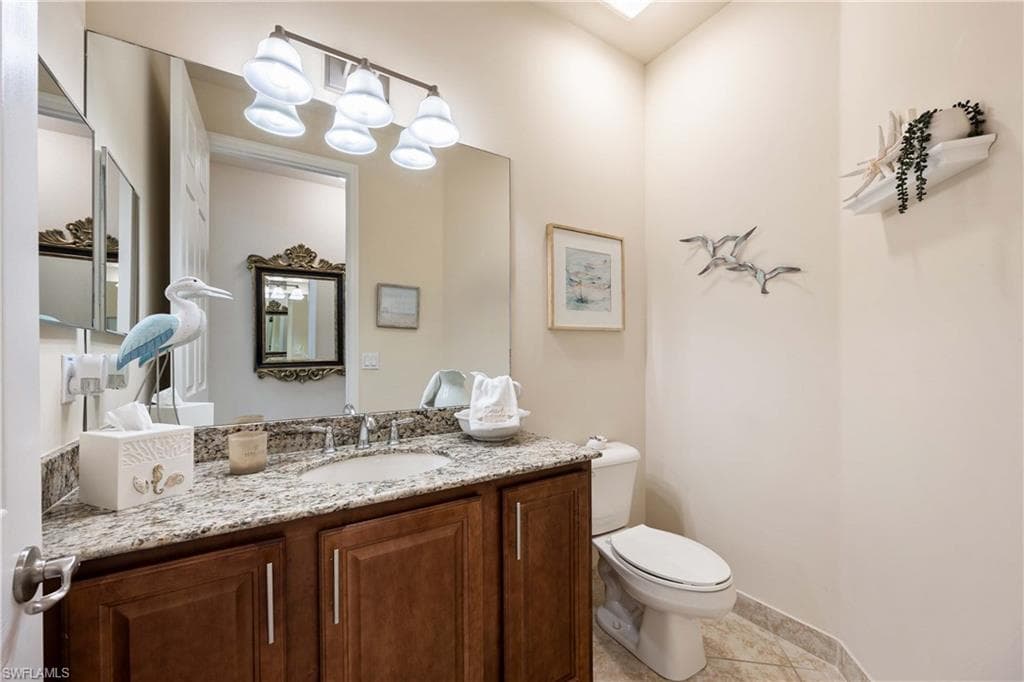 6548 Monterey Pt 202, Naples, FL 34105-22