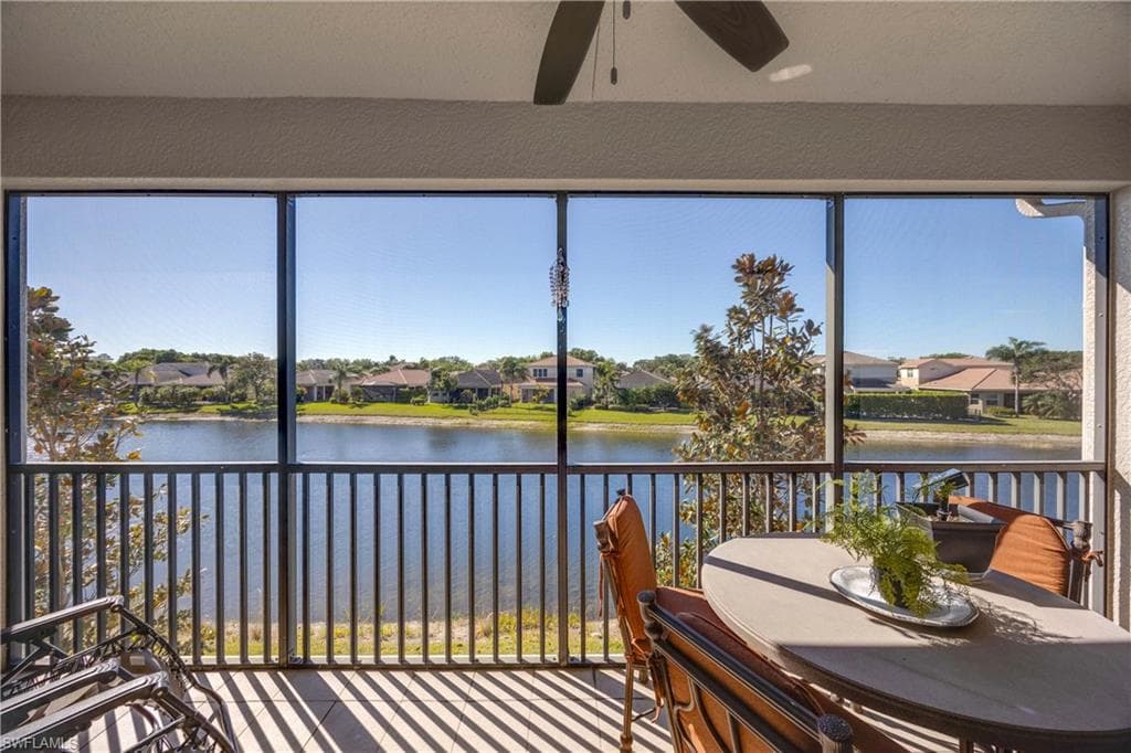 6548 Monterey Pt 202, Naples, FL 34105-28