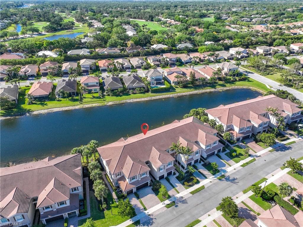 6548 Monterey Pt 202, Naples, FL 34105-31