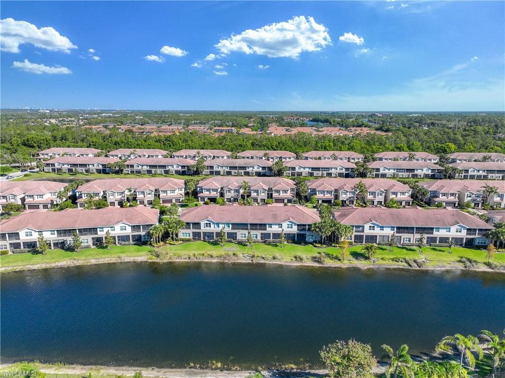 6548 Monterey Pt 202, Naples, FL 34105-36