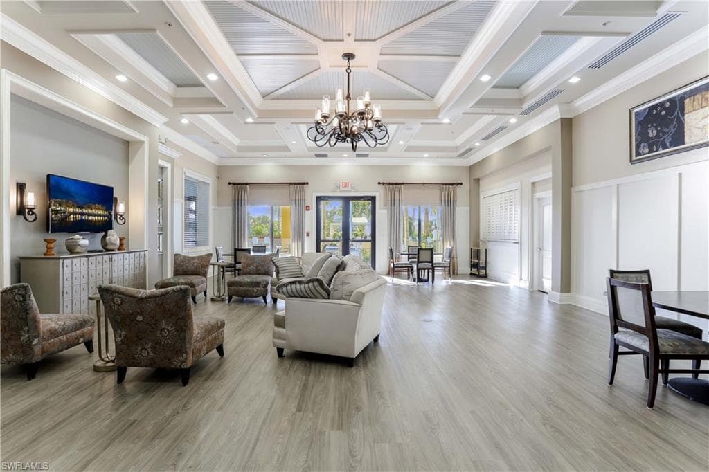 6548 Monterey Pt 202, Naples, FL 34105-41