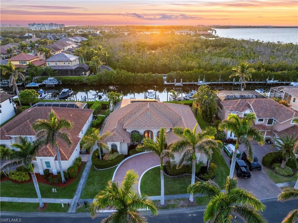 15860 Catalpa Cove Dr, Fort Myers, FL 33908-1