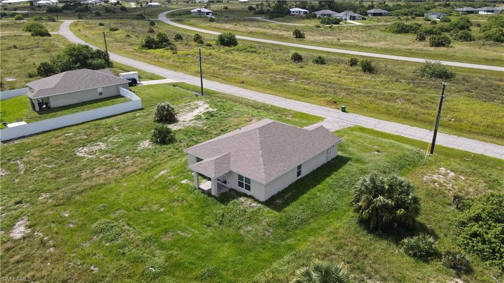 405 Lupe St, Labelle, FL 33935-34