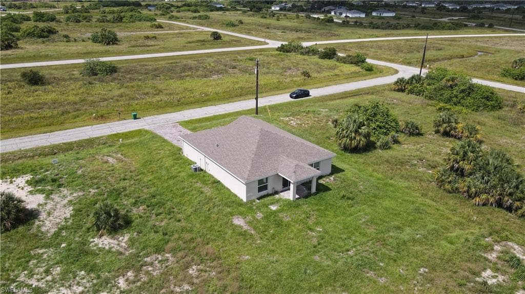 405 Lupe St, Labelle, FL 33935-36