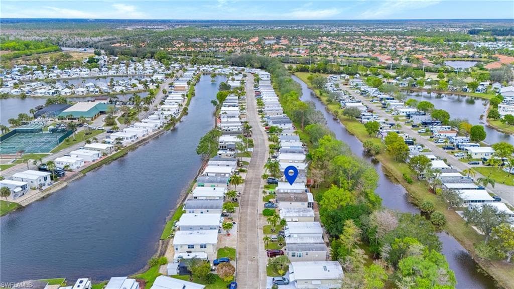 37 Bass Ln, Naples, FL 34114-23