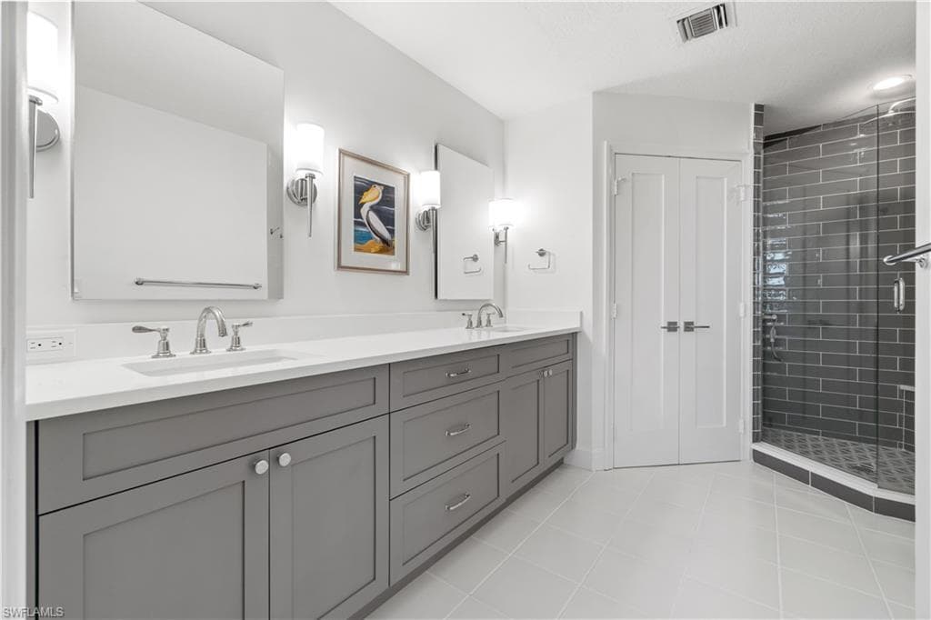 260 Barefoot Beach Blvd 204, Bonita Springs, FL 34134-19