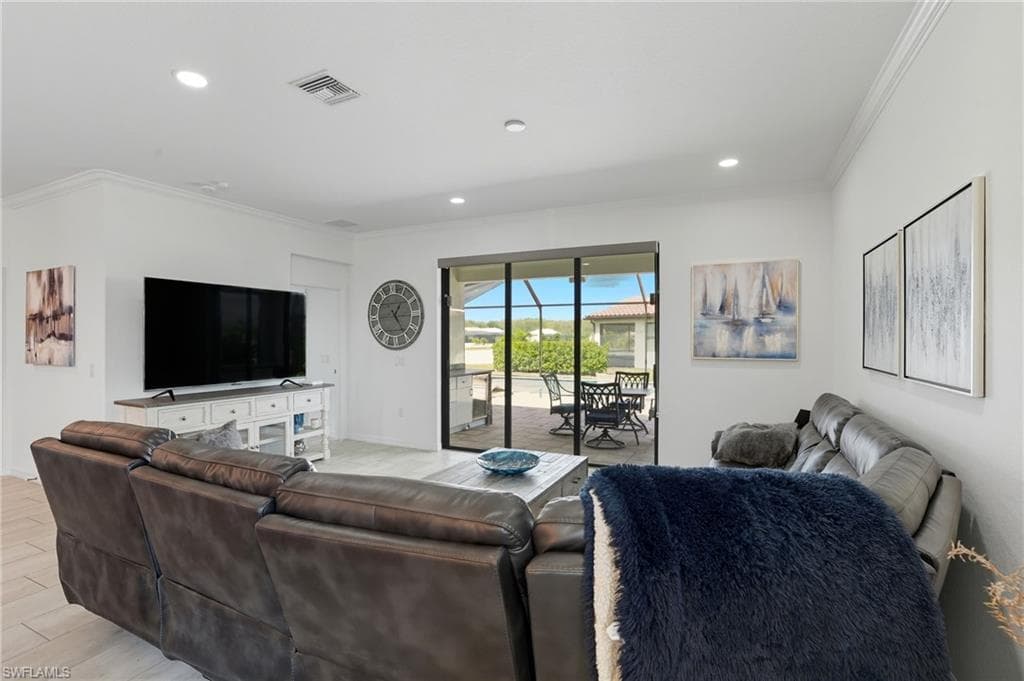 11550 Shady Palm Way, Fort Myers, FL 33913-10