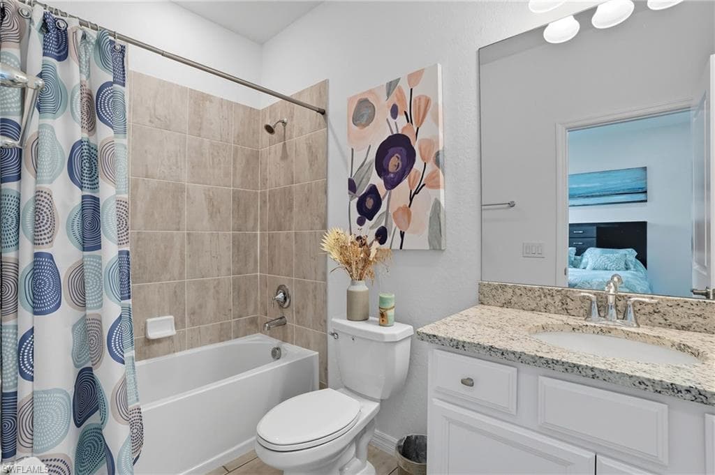 11550 Shady Palm Way, Fort Myers, FL 33913-25