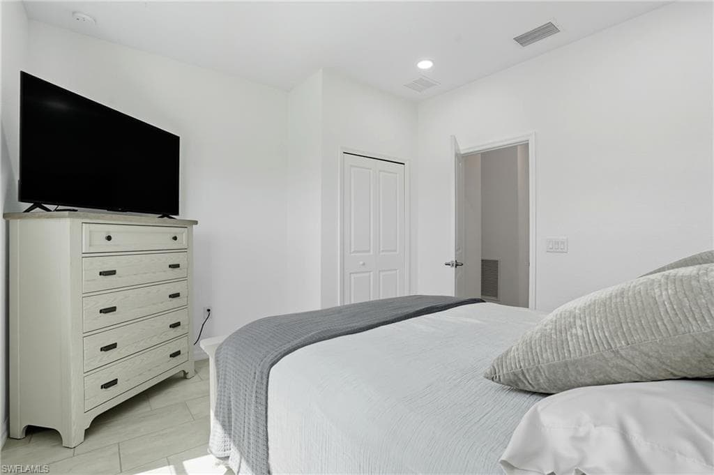 11550 Shady Palm Way, Fort Myers, FL 33913-27