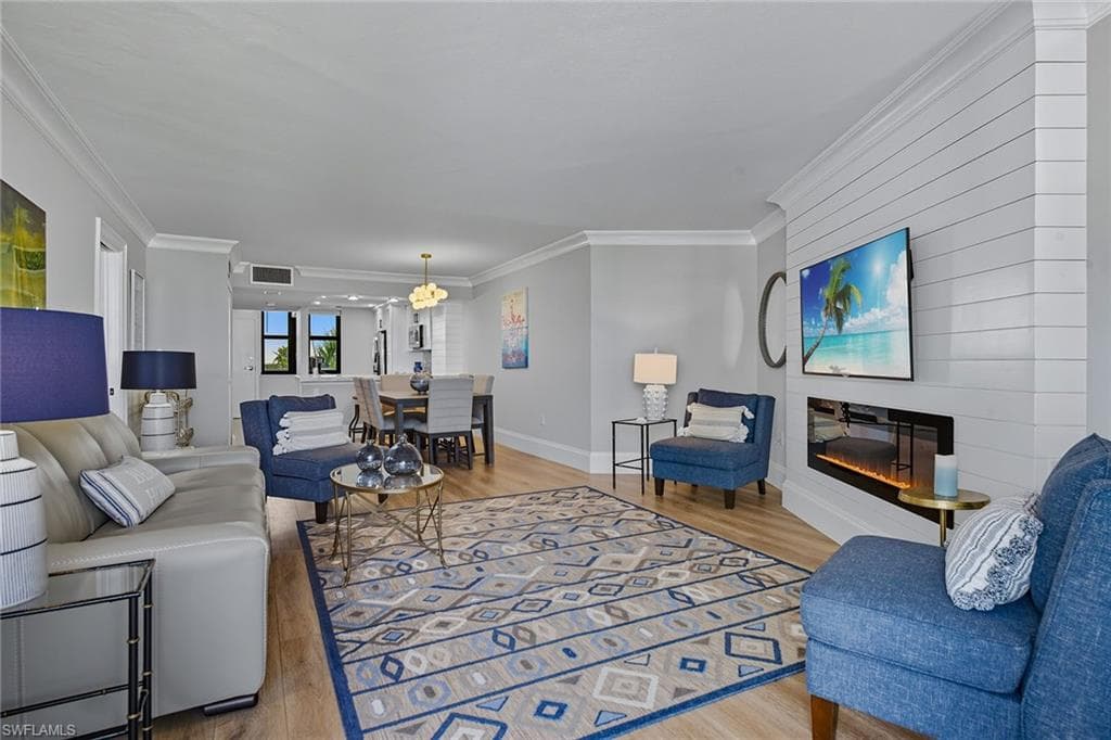 260 Seaview Ct 601, Marco Island, FL 34145-13