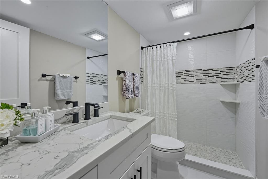 260 Seaview Ct 601, Marco Island, FL 34145-20