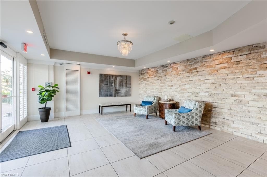 220 Seaview Ct 504, Marco Island, FL 34145-14