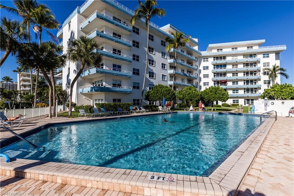 220 Seaview Ct 504, Marco Island, FL 34145-19