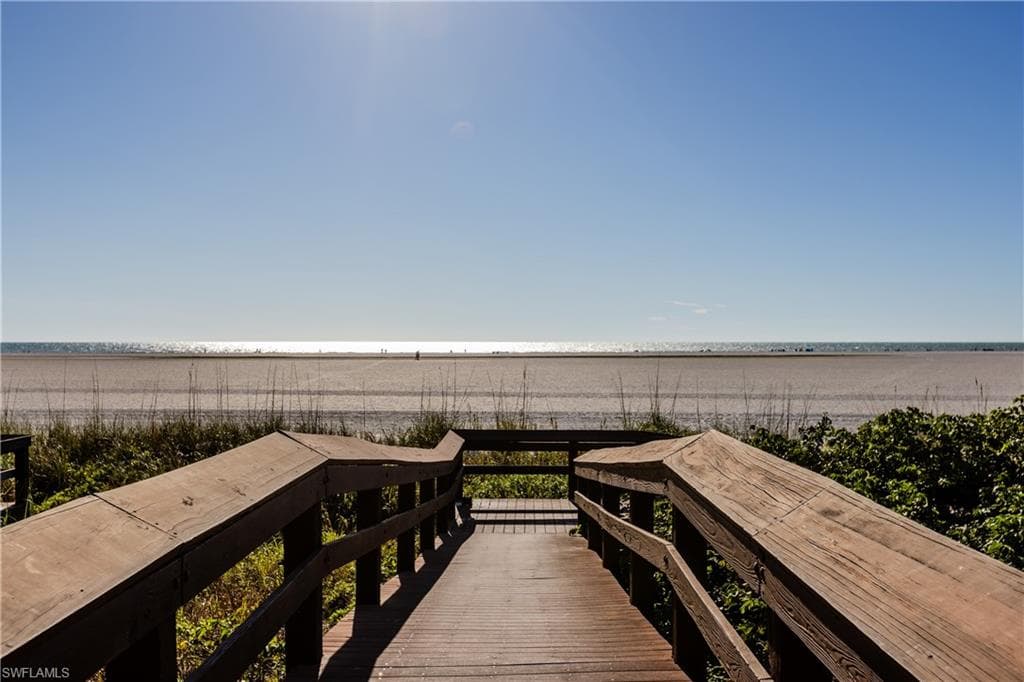 220 Seaview Ct 504, Marco Island, FL 34145-23