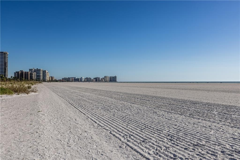 220 Seaview Ct 504, Marco Island, FL 34145-25