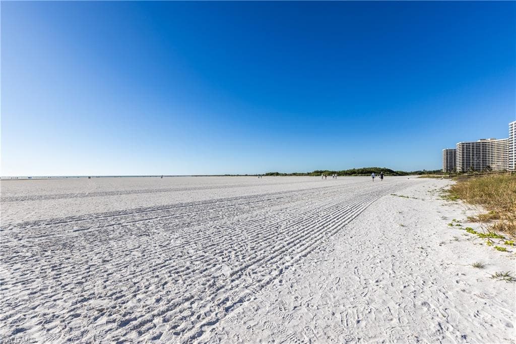 220 Seaview Ct 504, Marco Island, FL 34145-26