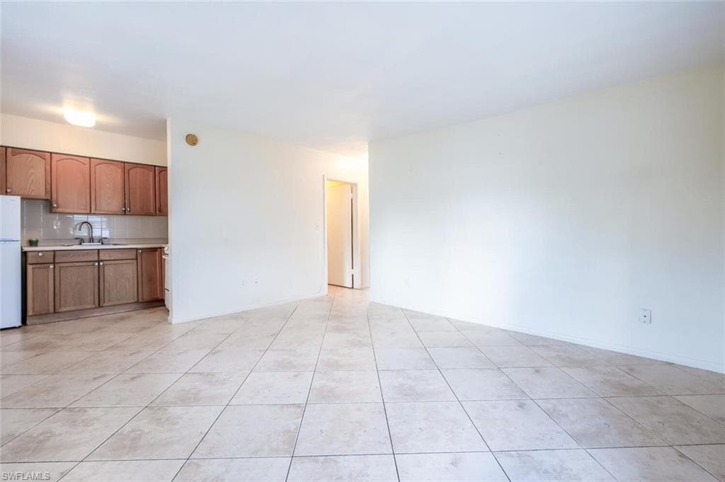 1062 Hartley Ave 110, Marco Island, FL 34145-3