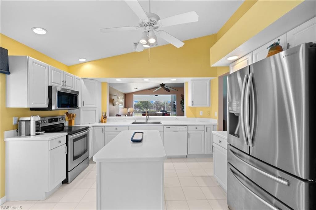 8480 Mystic Greens Way 803, Naples, FL 34113-9