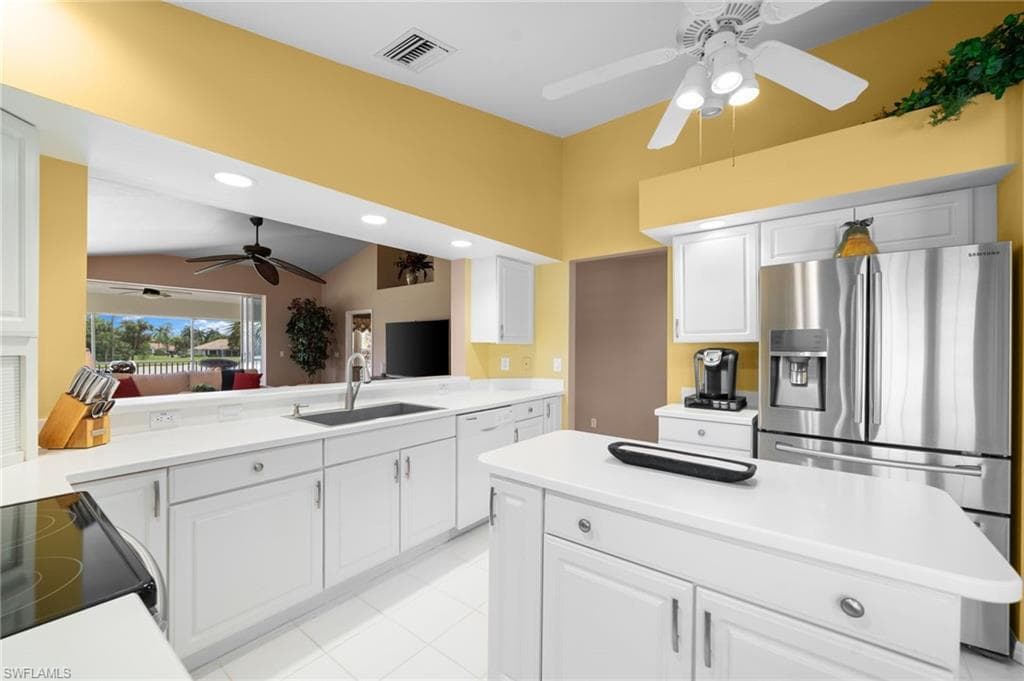 8480 Mystic Greens Way 803, Naples, FL 34113-12