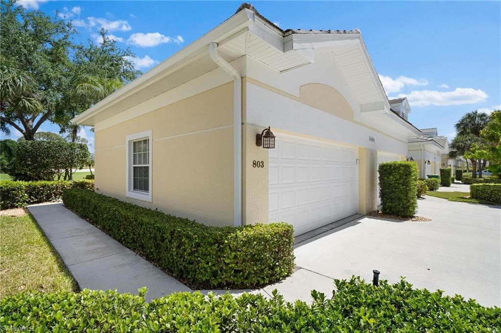 8480 Mystic Greens Way 803, Naples, FL 34113-38