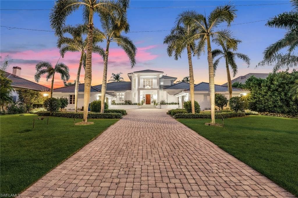 400 Spring Line Dr, Naples, FL 34102-1