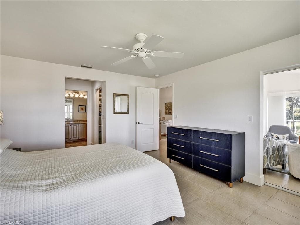 457 Country Hollow Ct A201, Naples, FL 34104-16