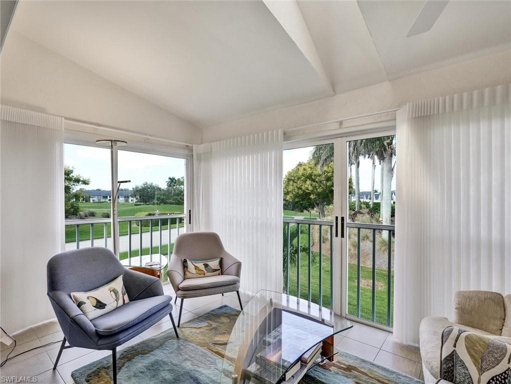 457 Country Hollow Ct A201, Naples, FL 34104-22