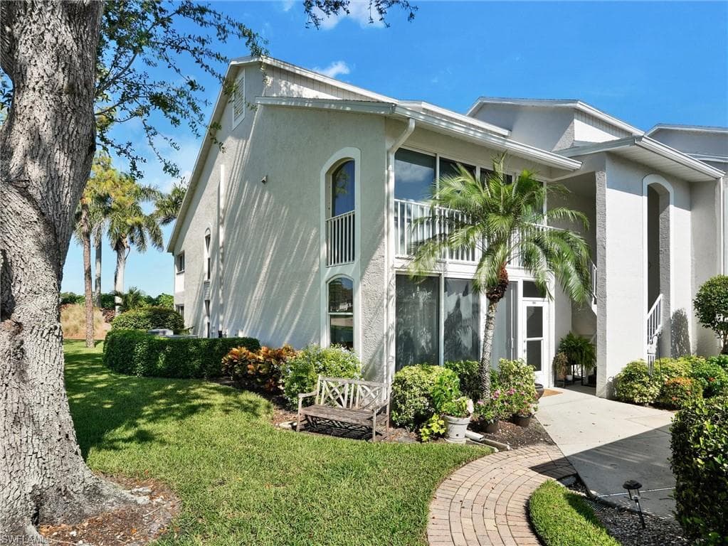 457 Country Hollow Ct A201, Naples, FL 34104-1