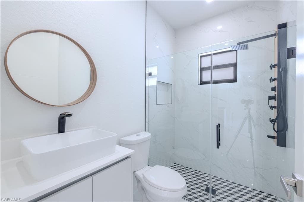 1918 Kismet Pkwy W, Cape Coral, FL 33993-4