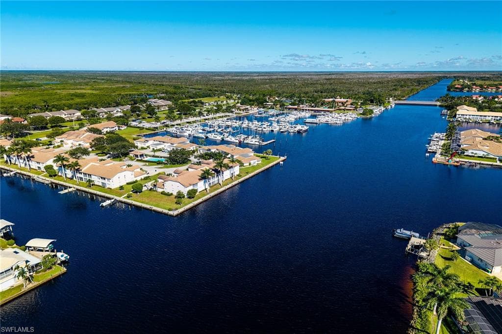 269 Sunrise Cay 4, Naples, FL 34114-36