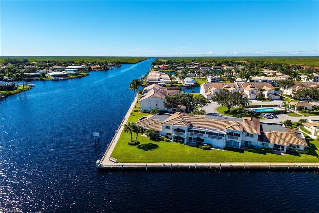 269 Sunrise Cay 4, Naples, FL 34114-39