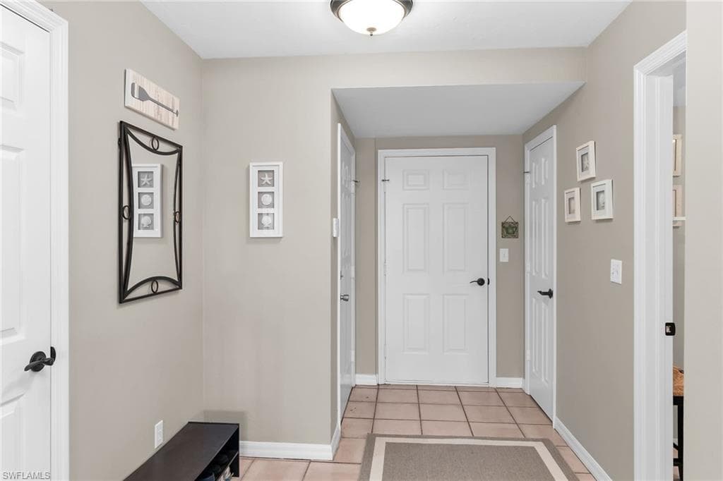 269 Sunrise Cay 4, Naples, FL 34114-6
