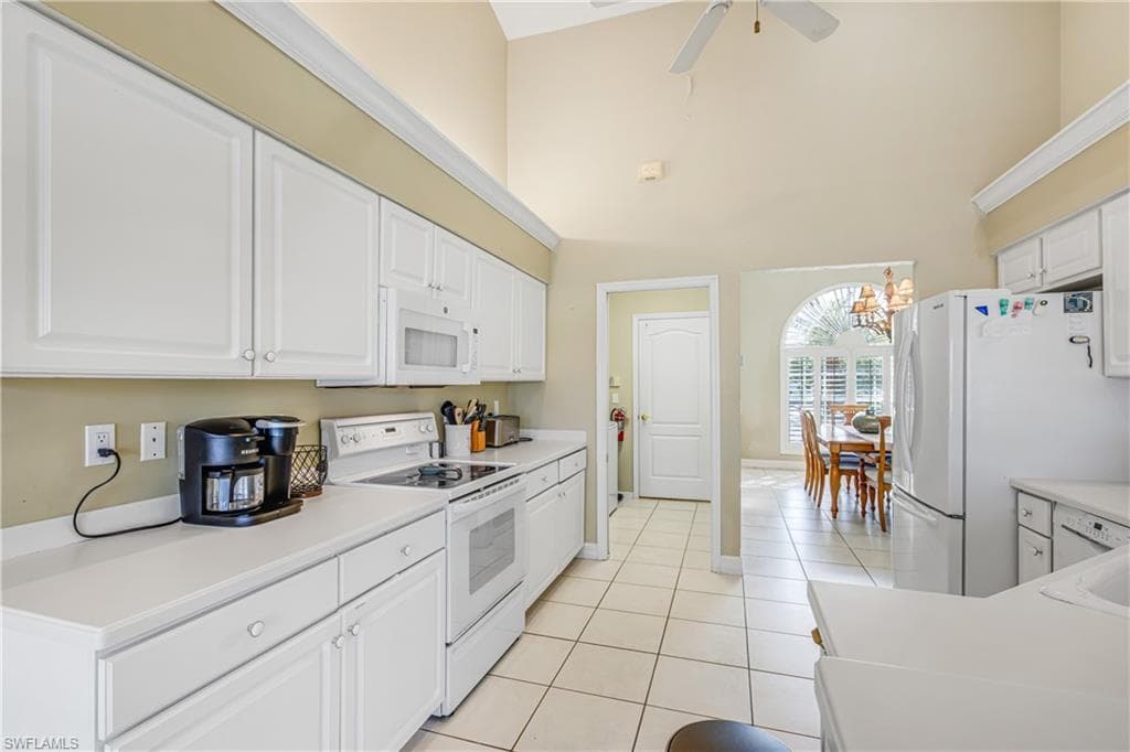 100 Bonita Ct, Marco Island, FL 34145-8