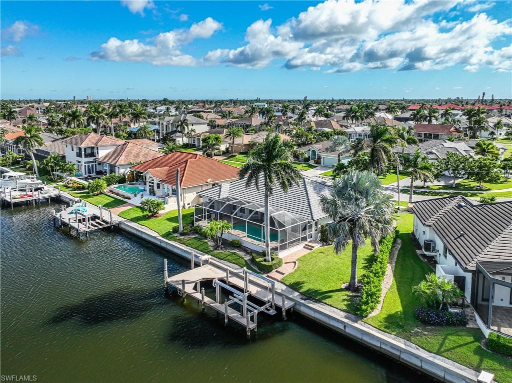 100 Bonita Ct, Marco Island, FL 34145-32