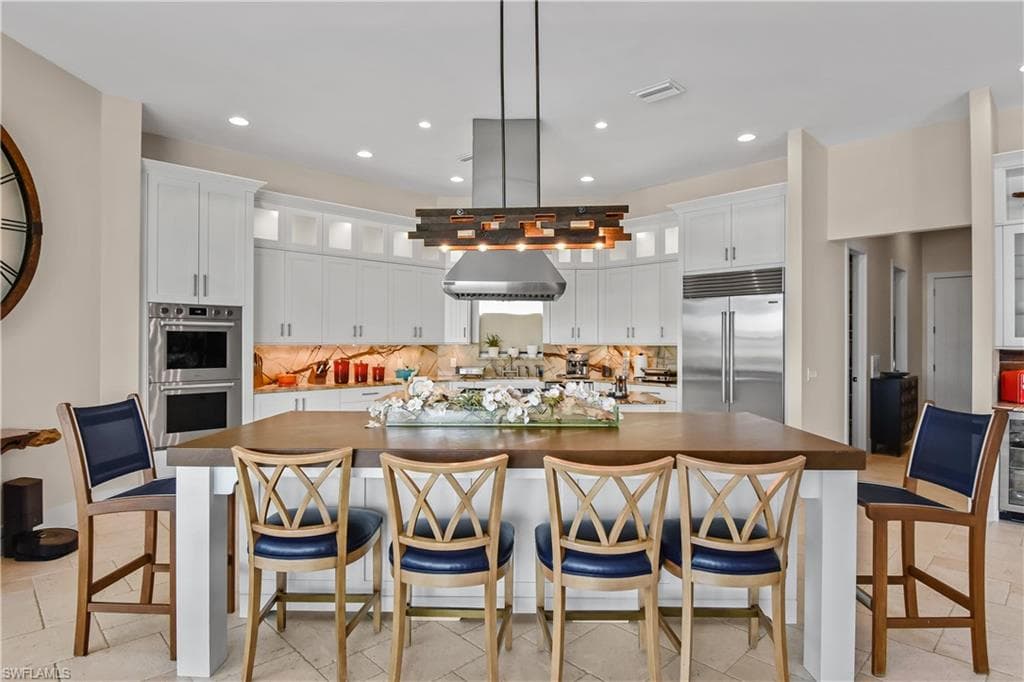 2801 39th Ter, Cape Coral, FL 33914-18