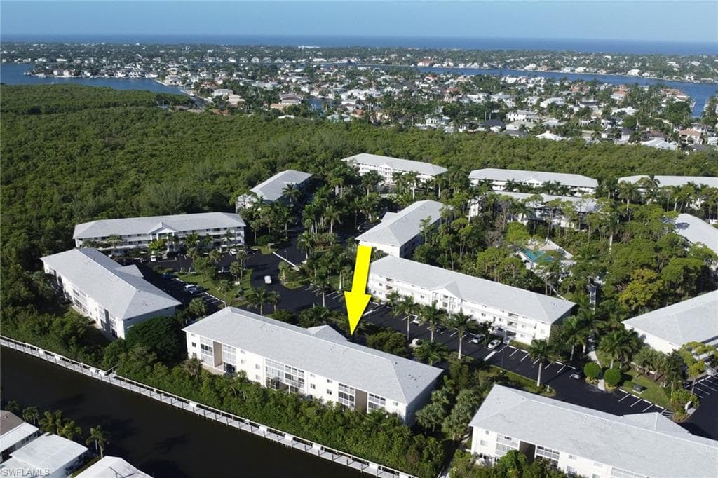 3061 Sandpiper Bay Cir J303, Naples, FL 34112-36